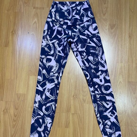 Lululemon Graffiti Wonder Under Leggings - Picture 4 of 9